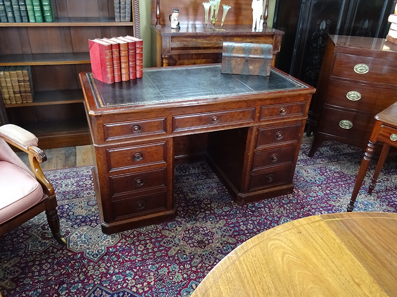 19th. century mahogany pedestal desk
